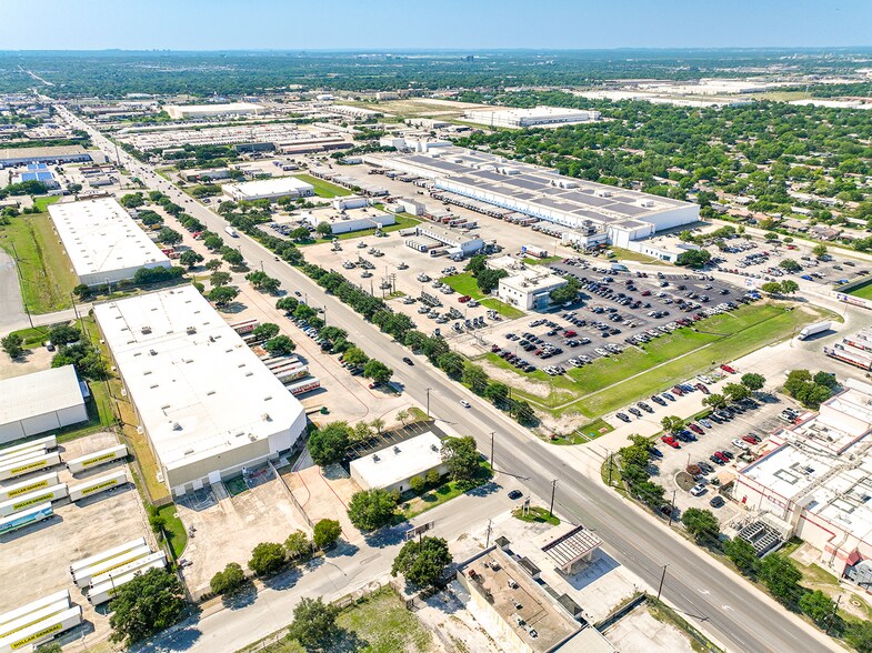 More Photos Of 5260 Rittiman Rd, San Antonio Light Distribution For Sale