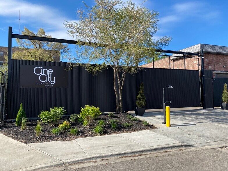 More Photos Of 1414 S Western Ave, Chicago Manufacturing For Lease