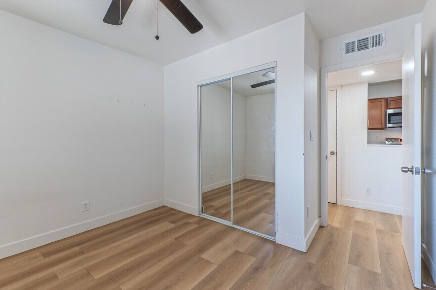 More Photos Of 2719 W Maryland Ave, Phoenix Apartments For Sale