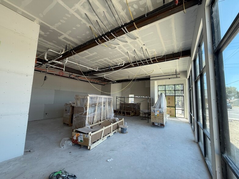 More Photos Of 501 East 2700 South, Salt Lake City Storefront Retail Office For Sale