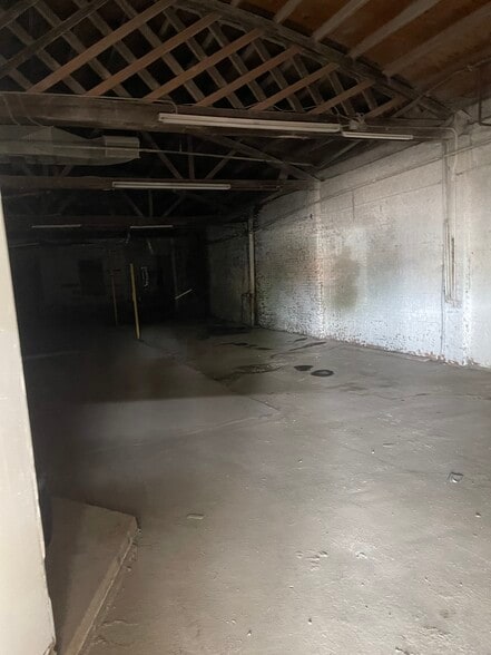 More Photos Of 3613 W Ogden Ave, Chicago Industrial For Sale