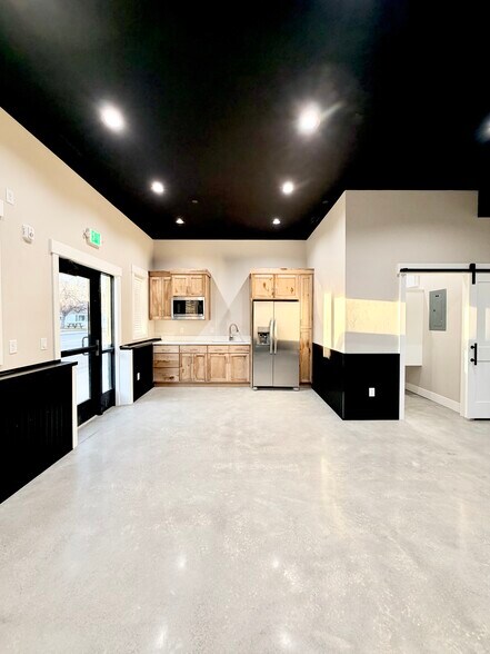 More Photos Of 354 Main St, Ririe General Retail For Lease