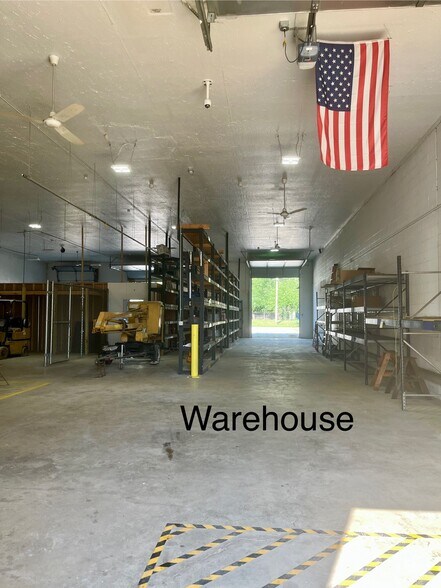 More Photos Of 378 S Van Buren St, Barberton Industrial For Lease