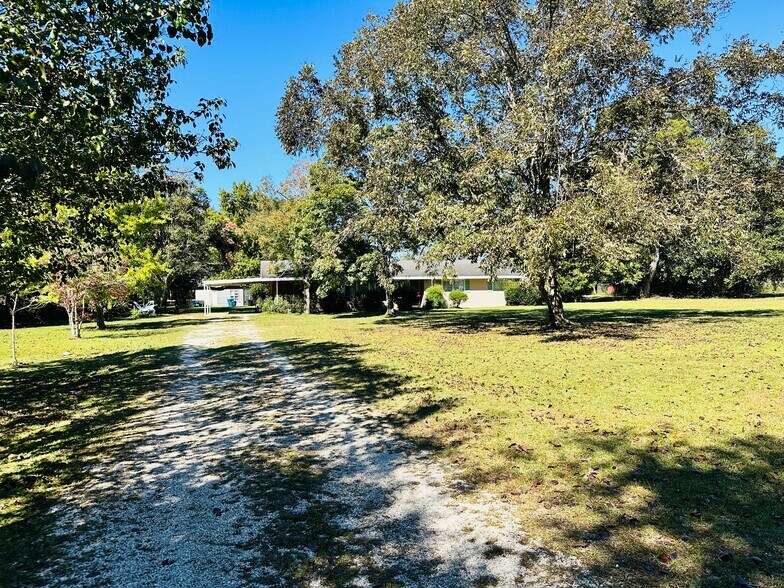 More Photos Of 5435 Highway 21, Atmore Land For Sale