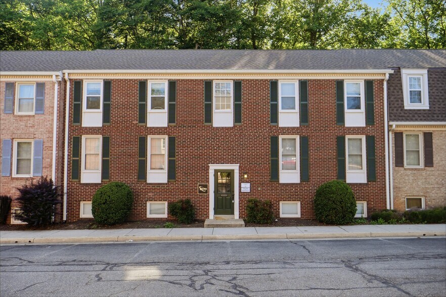 More Photos Of 5520-5532 Hempstead Way, Springfield Office For Sale