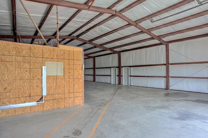 More Photos Of 6126 Private Road 902, Celina Warehouse For Sale