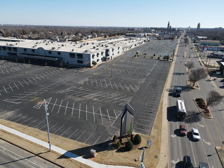 More Photos Of 2401 NW 23rd St, Oklahoma City Land For Lease