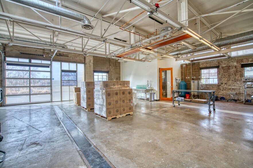 More Photos Of 3455 Ringsby Ct, Denver Loft Creative Space For Lease