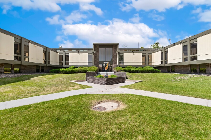 More Photos Of 5050 Edison Ave, Colorado Springs Office For Sale