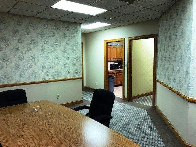 More Photos Of 200 N 6th St, Kansas City Loft Creative Space For Lease