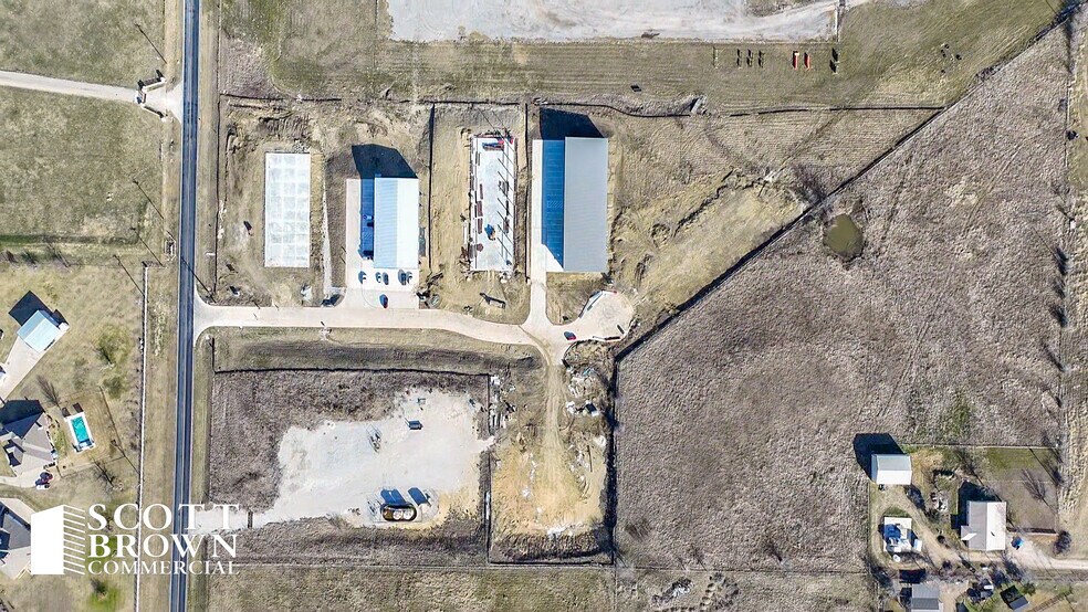 More Photos Of 8137 Florance Rd, Justin Industrial For Lease