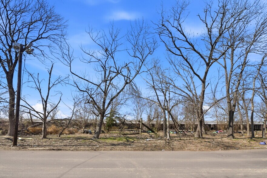 More Photos Of 2109 Semmes St, Houston Land For Sale