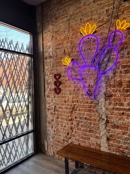 More Photos Of 315 S El Paso St, El Paso Storefront Retail Office For Sale