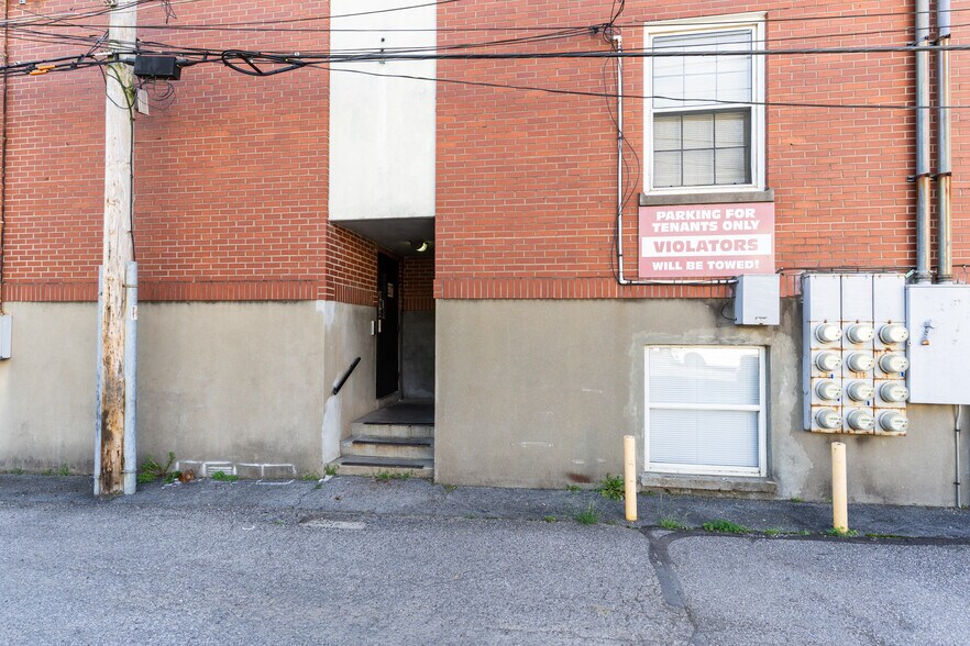 More Photos Of 1743 Culbertson Ave, New Albany Apartments For Sale