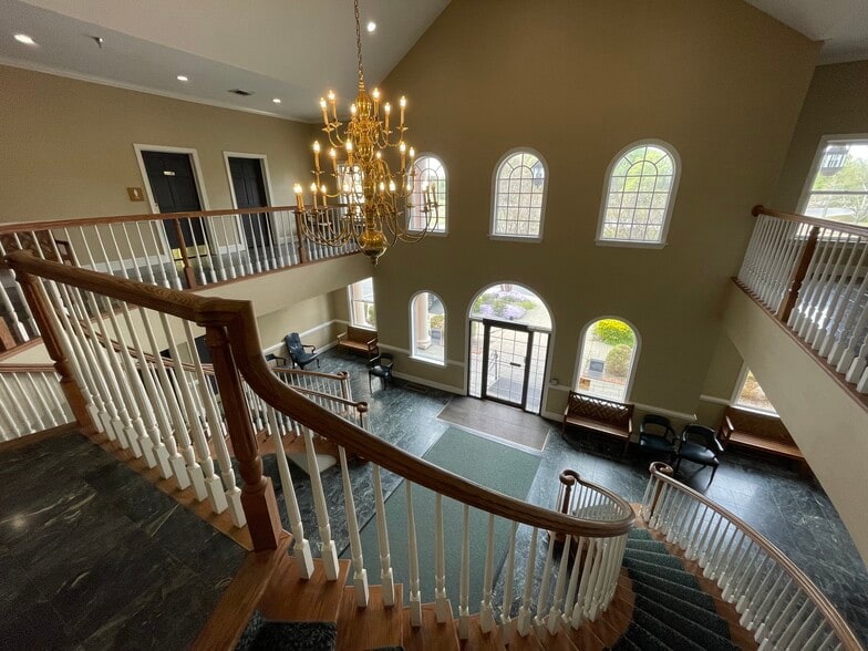 More Photos Of 23000 Moakley St, Leonardtown Medical For Lease