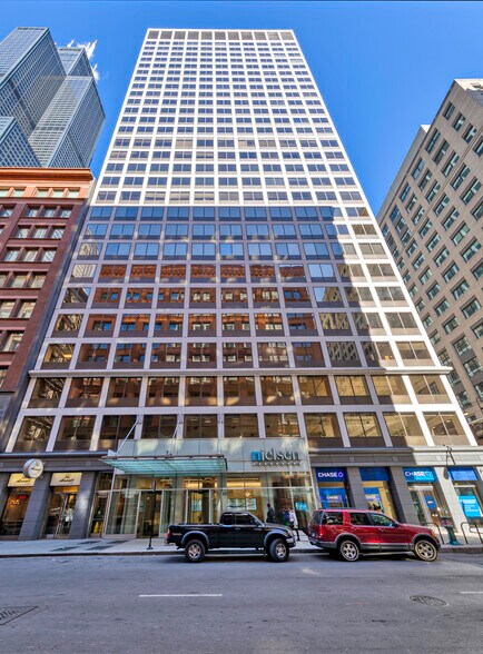 Primary Photo Of 200 W Jackson Blvd, Chicago Office For Lease
