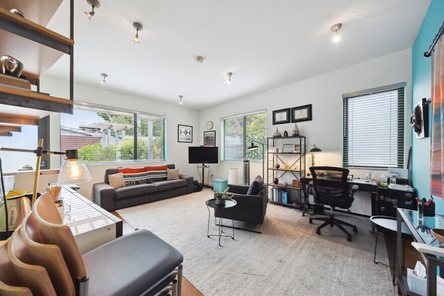 More Photos Of 1010 Grayson St, Berkeley Office Residential For Sale