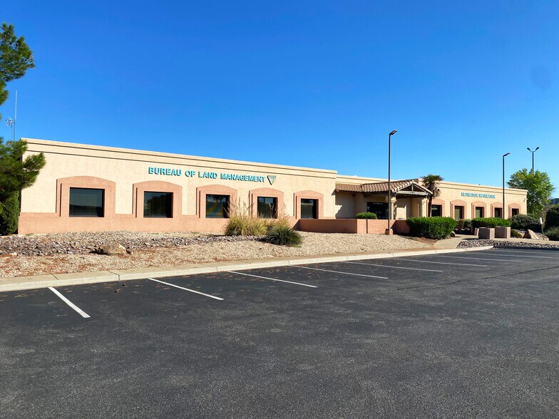 More Photos Of 345 E Riverside Dr, Saint George Light Distribution For Lease