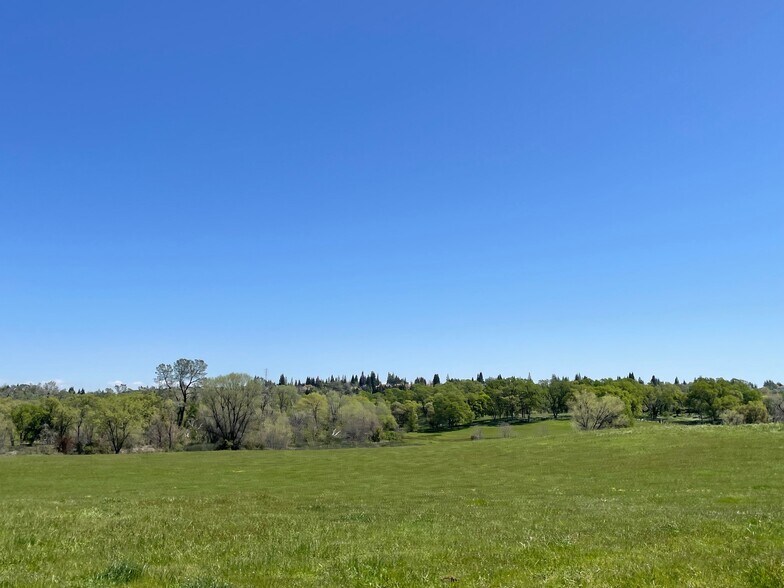 More Photos Of 1 Cardwell Ave, Orangevale Land For Sale
