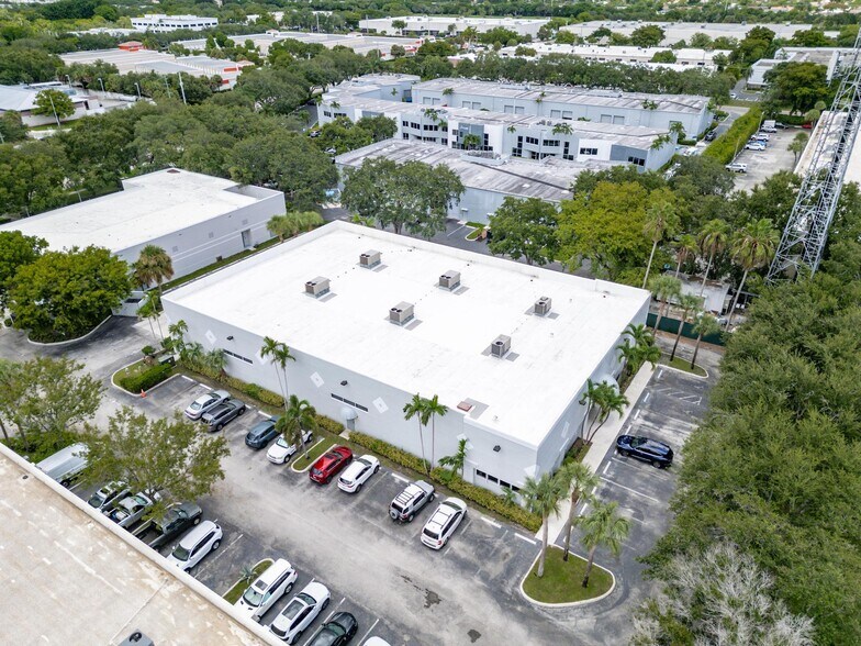 More Photos Of 6510 W Rogers Cir, Boca Raton Light Manufacturing For Sale