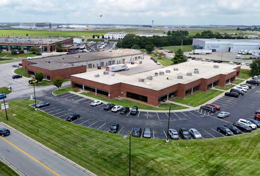More Photos Of 5 Spiral Dr, Florence Light Manufacturing For Lease