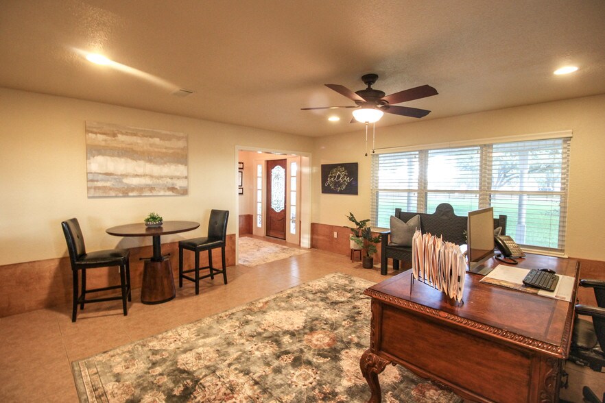 More Photos Of 16607 Mueschke Rd, Cypress Office Residential For Sale