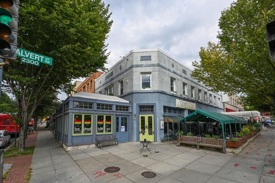 More Photos Of 2605-2609 24th St NW, Washington Restaurant For Lease