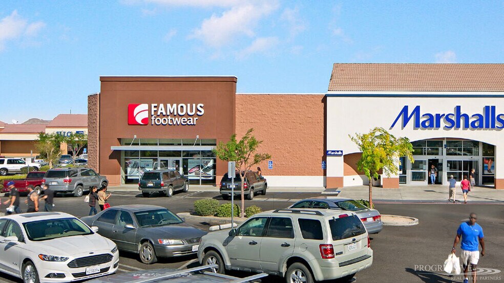 More Photos Of 700 N China Lake Blvd, Ridgecrest Department Store For Sale