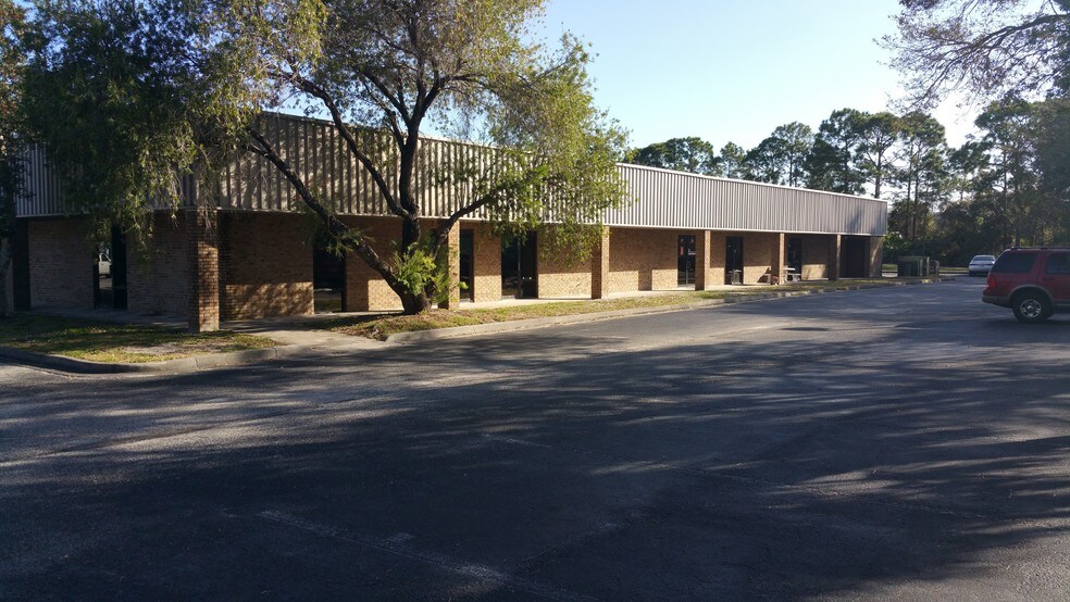 More Photos Of 305 East Dr, Melbourne Office For Lease