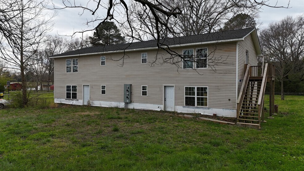 More Photos Of 57 Mill St, Cave Spring Multifamily For Sale