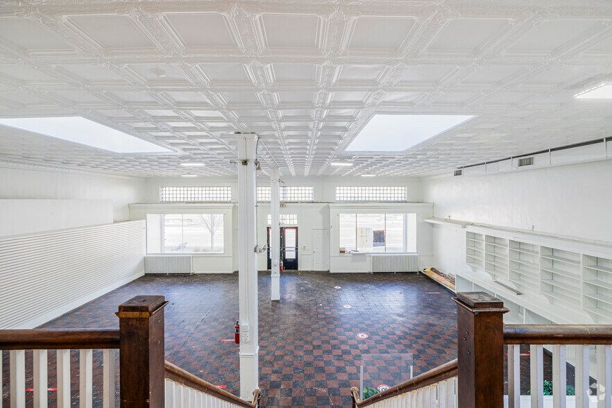 More Photos Of 1515 W Broad St, Richmond Storefront For Lease