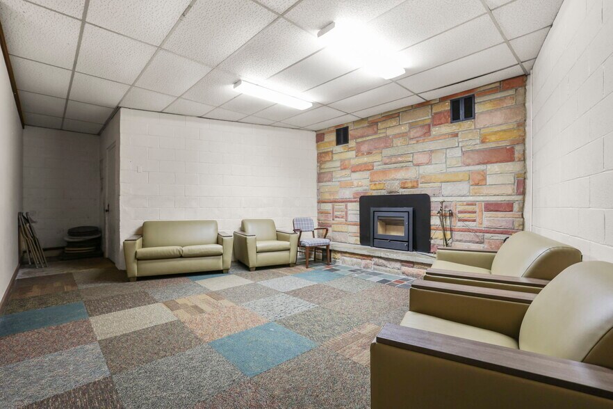 More Photos Of 5734 Durbin Rd, Bellville Specialty For Sale