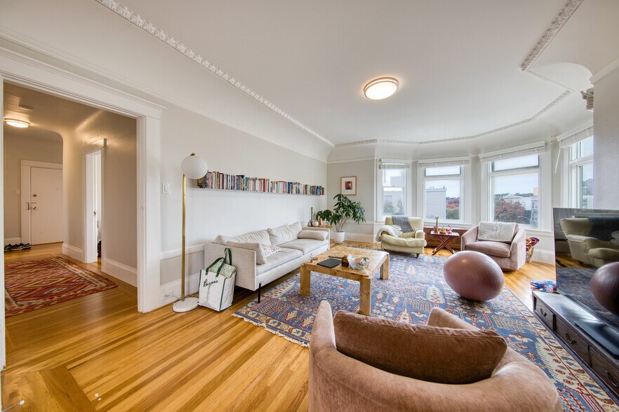 More Photos Of 110 6th Ave, San Francisco Apartments For Sale
