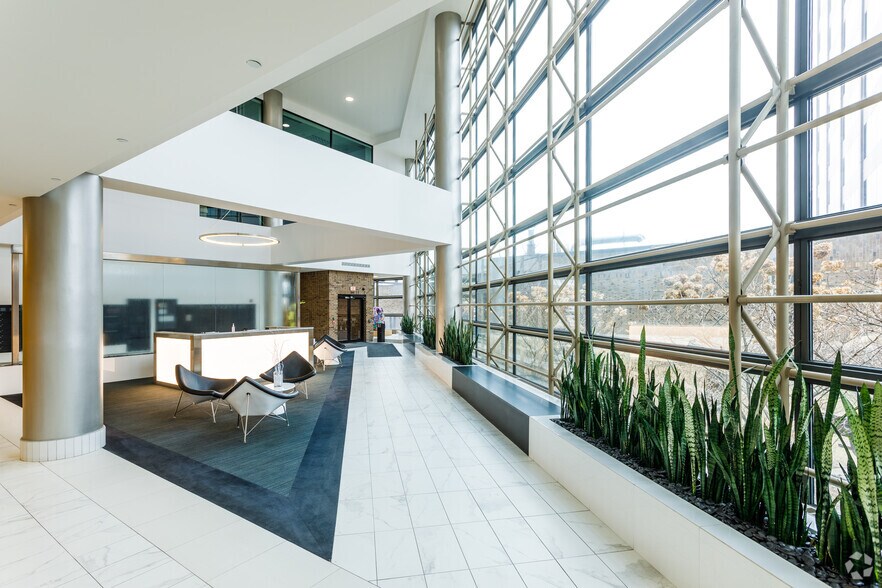 More Photos Of 26533 Evergreen Rd, Southfield Office For Lease