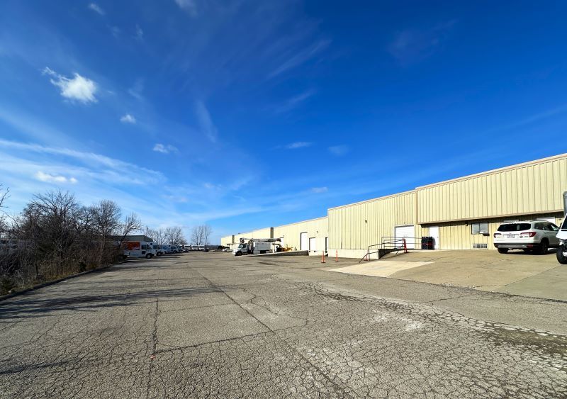 More Photos Of 1061 Skillman Dr, Cincinnati Warehouse For Lease