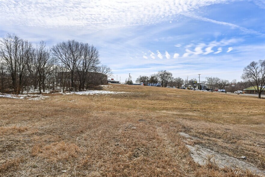 More Photos Of TBD South Main st, Broadway Land For Sale