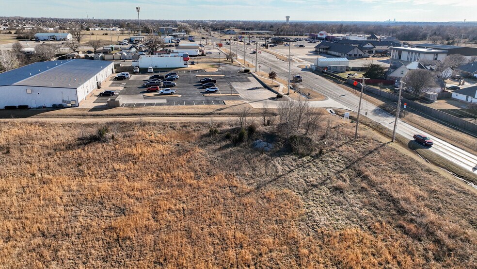 Primary Photo Of 11695 N Garnett Rd, Collinsville Land For Sale