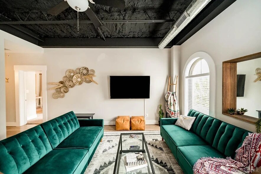 More Photos Of 121 Northwynd Cir, Lynchburg Apartments For Sale