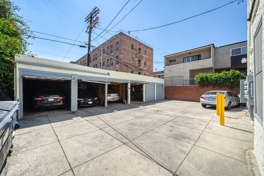 More Photos Of 248 S Hobart Blvd, Los Angeles Apartments For Sale