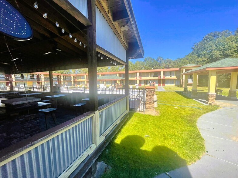 Primary Photo Of 1700 US-280, Phenix City Hotel For Sale