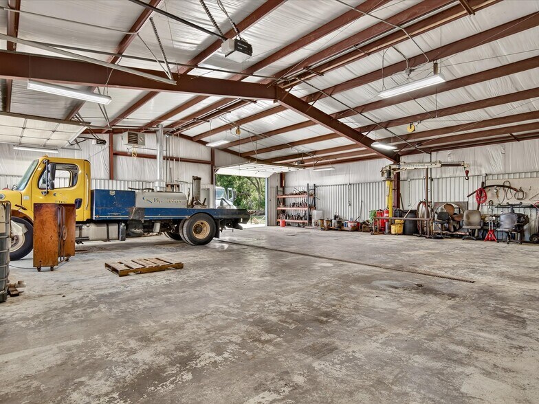 More Photos Of 1601 E Main St, Pawhuska Industrial For Sale