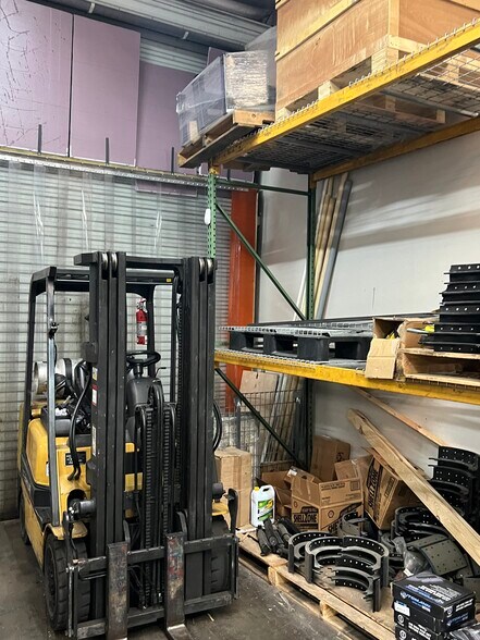 More Photos Of 1100 N 50th St, Tampa Storefront Retail Office For Sale