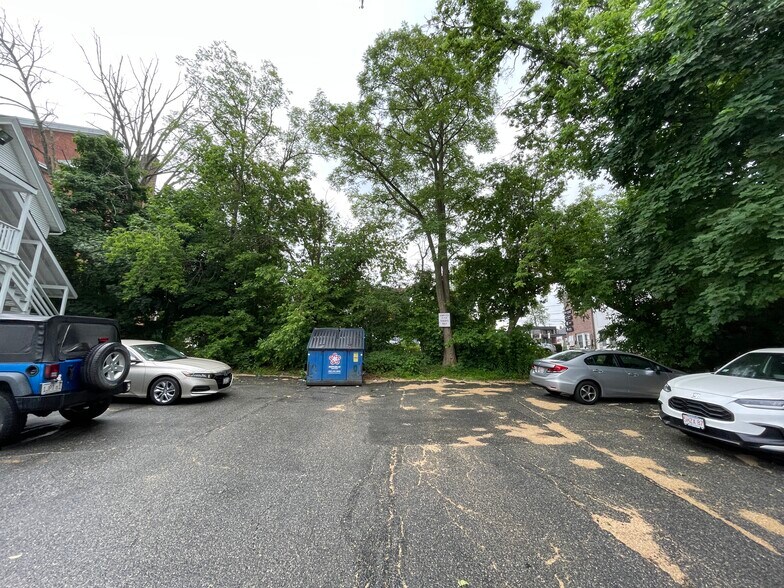 More Photos Of 12 Essex St, Andover Office For Lease