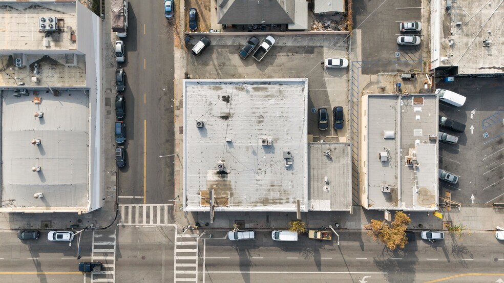 More Photos Of 2924-2934 N Broadway, Los Angeles Storefront For Sale