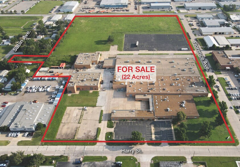 More Photos Of 4200 W Harry St, Wichita Warehouse For Lease