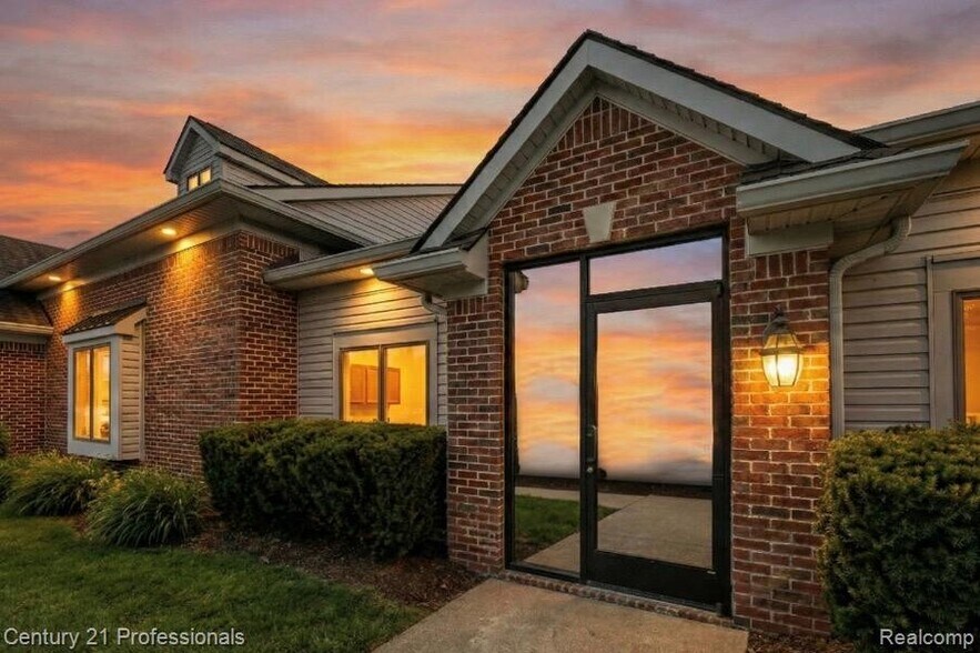 More Photos Of 7457 M E Cad Blvd, Village of Clarkston Office For Lease