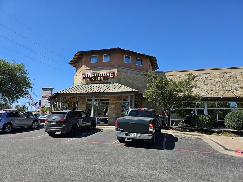 More Photos Of 7318 McNeil Dr, Austin Unknown For Lease