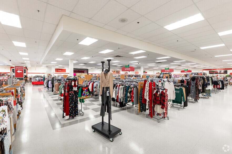 More Photos Of 718-760 W Hammer Ln, Stockton Unknown For Lease