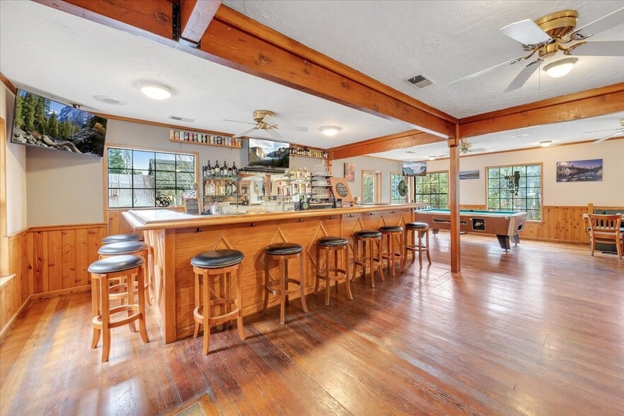 More Photos Of 1051 Hwy 4, Arnold General Retail For Sale