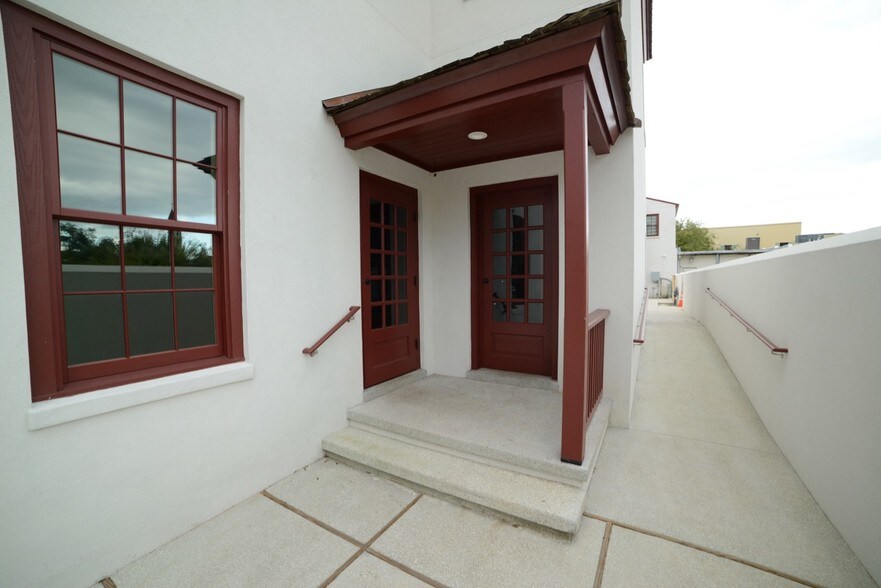 More Photos Of 61 Spanish St, Saint Augustine Restaurant For Lease